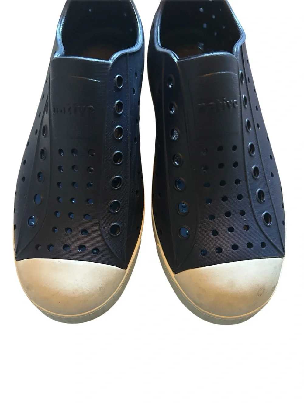 Native Jefferson Slip-On Sneaker kids NWOB